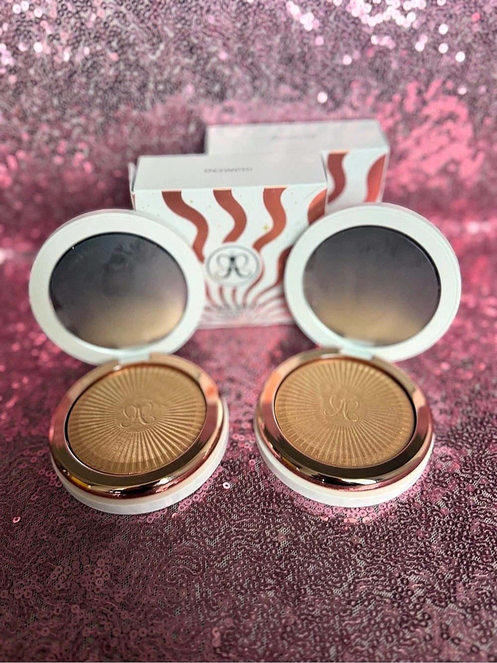 Anastasia Beverly Hills Glow Seeker Highlighter - Enchanted